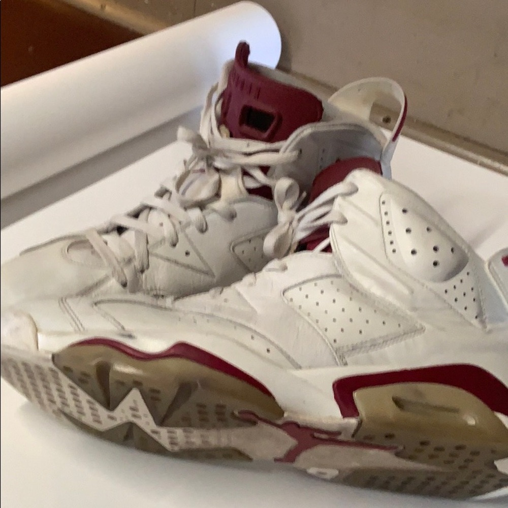 Nike Air Jordan’s Maroon